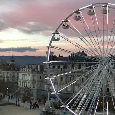 Terrasse Au Coeur De - 54 *